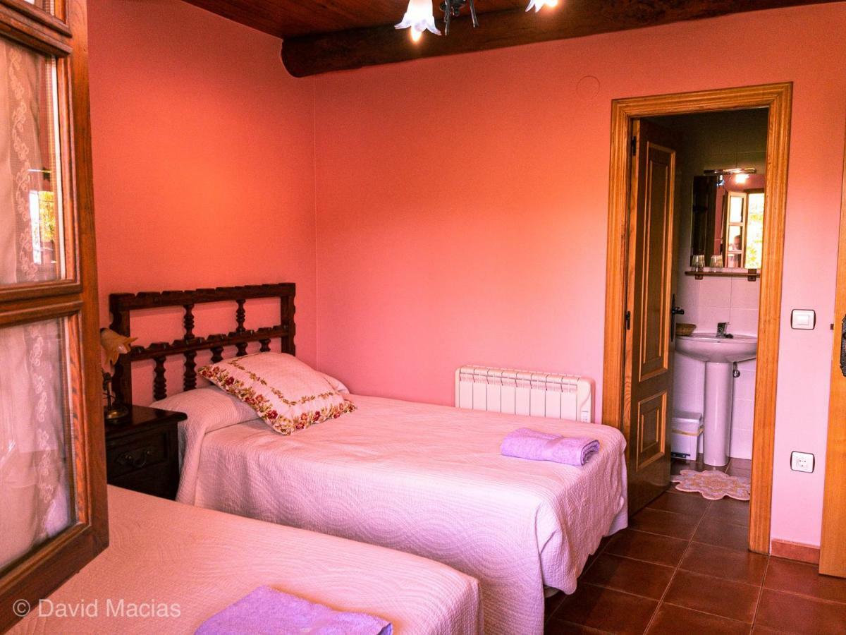 Hotel Rural El Lagar De Las Medulas Orellan Exterior photo